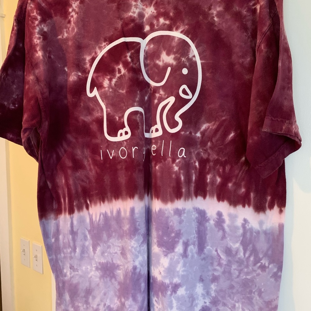 Ivory Ella tie-dye T-shirt, size M